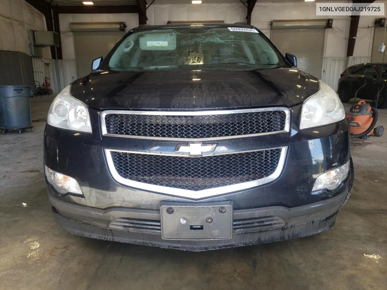 1GNLVGED0AJ219725 2010 Chevrolet Traverse Lt