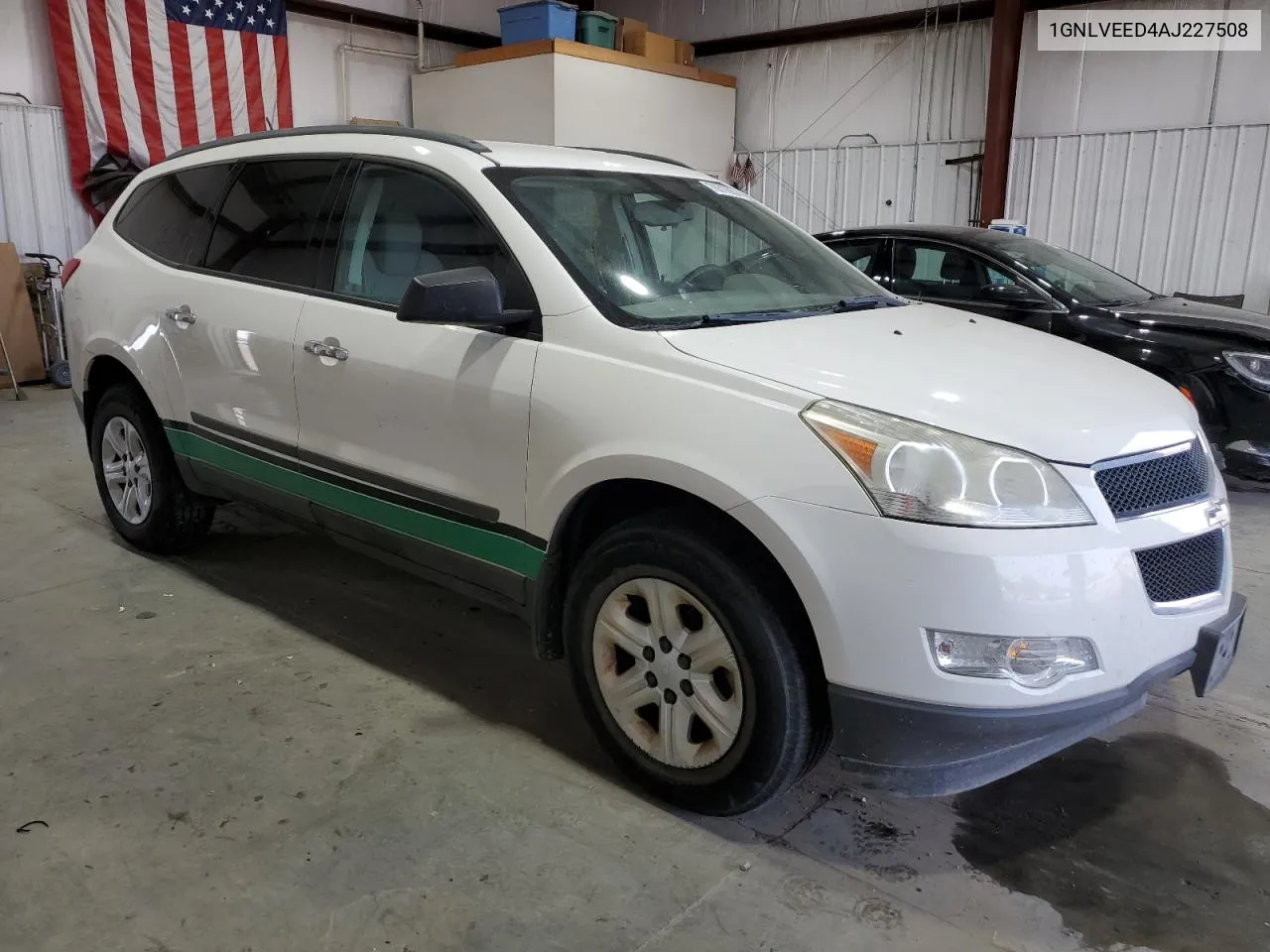 2010 Chevrolet Traverse Ls VIN: 1GNLVEED4AJ227508 Lot: 70518904