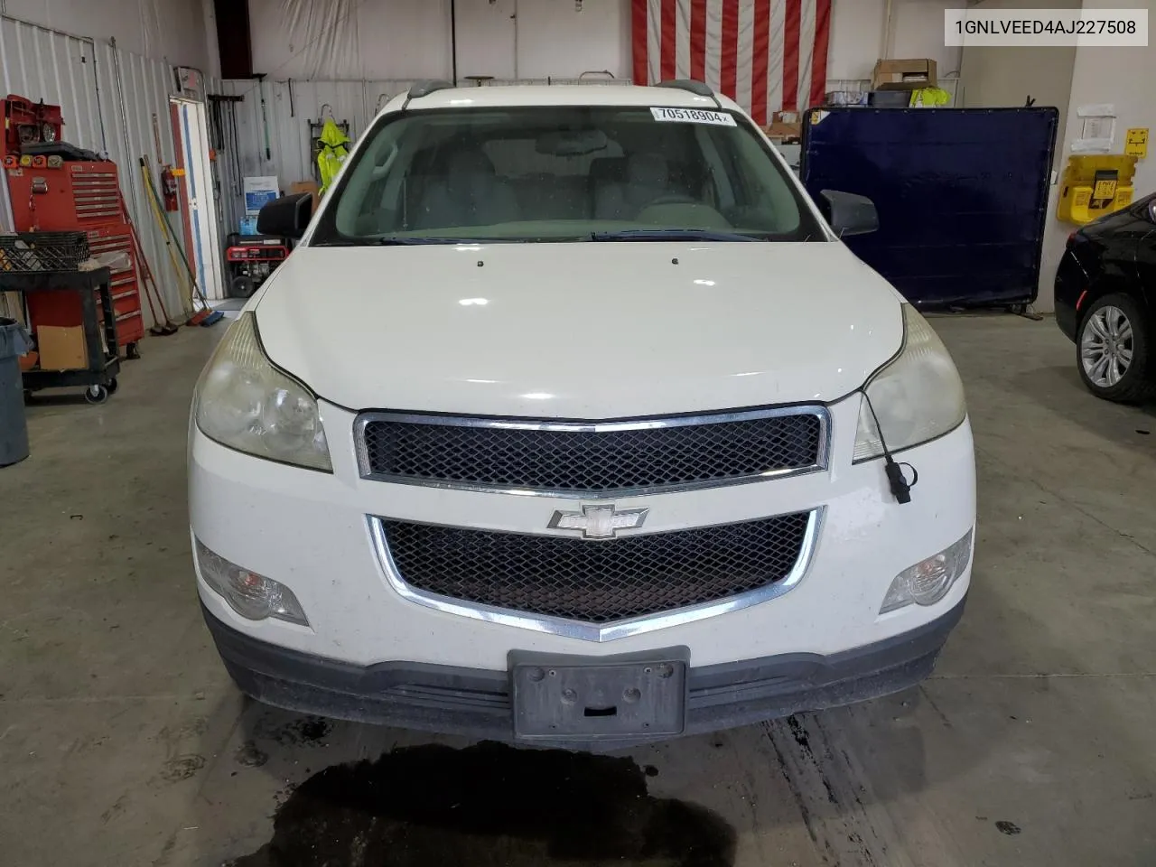 1GNLVEED4AJ227508 2010 Chevrolet Traverse Ls