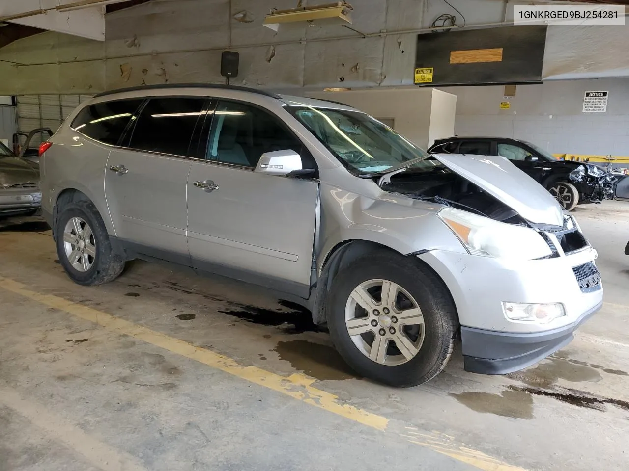 2011 Chevrolet Traverse Lt VIN: 1GNKRGED9BJ254281 Lot: 57385434