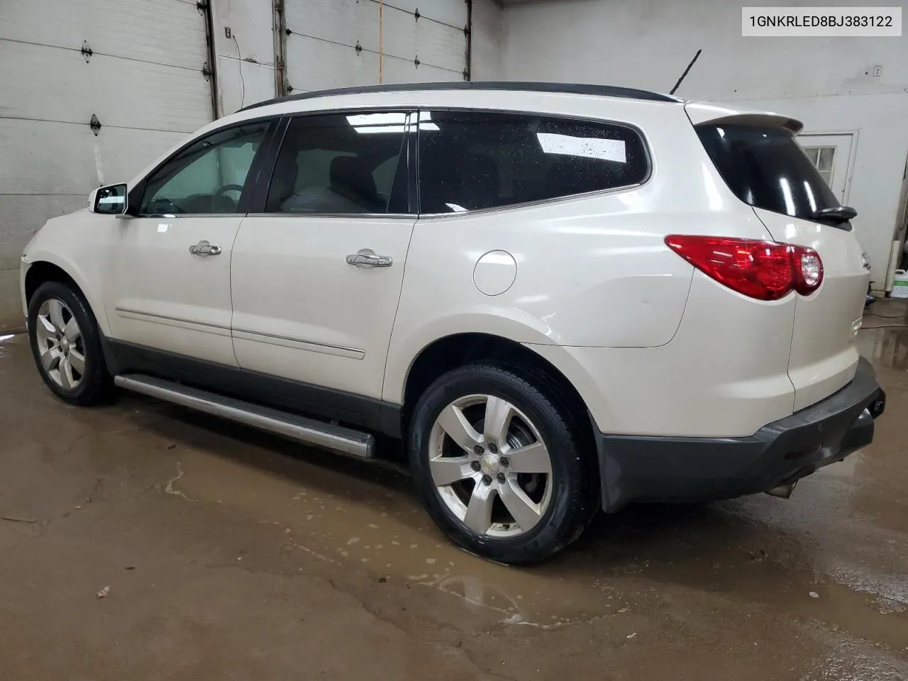 1GNKRLED8BJ383122 2011 Chevrolet Traverse Ltz