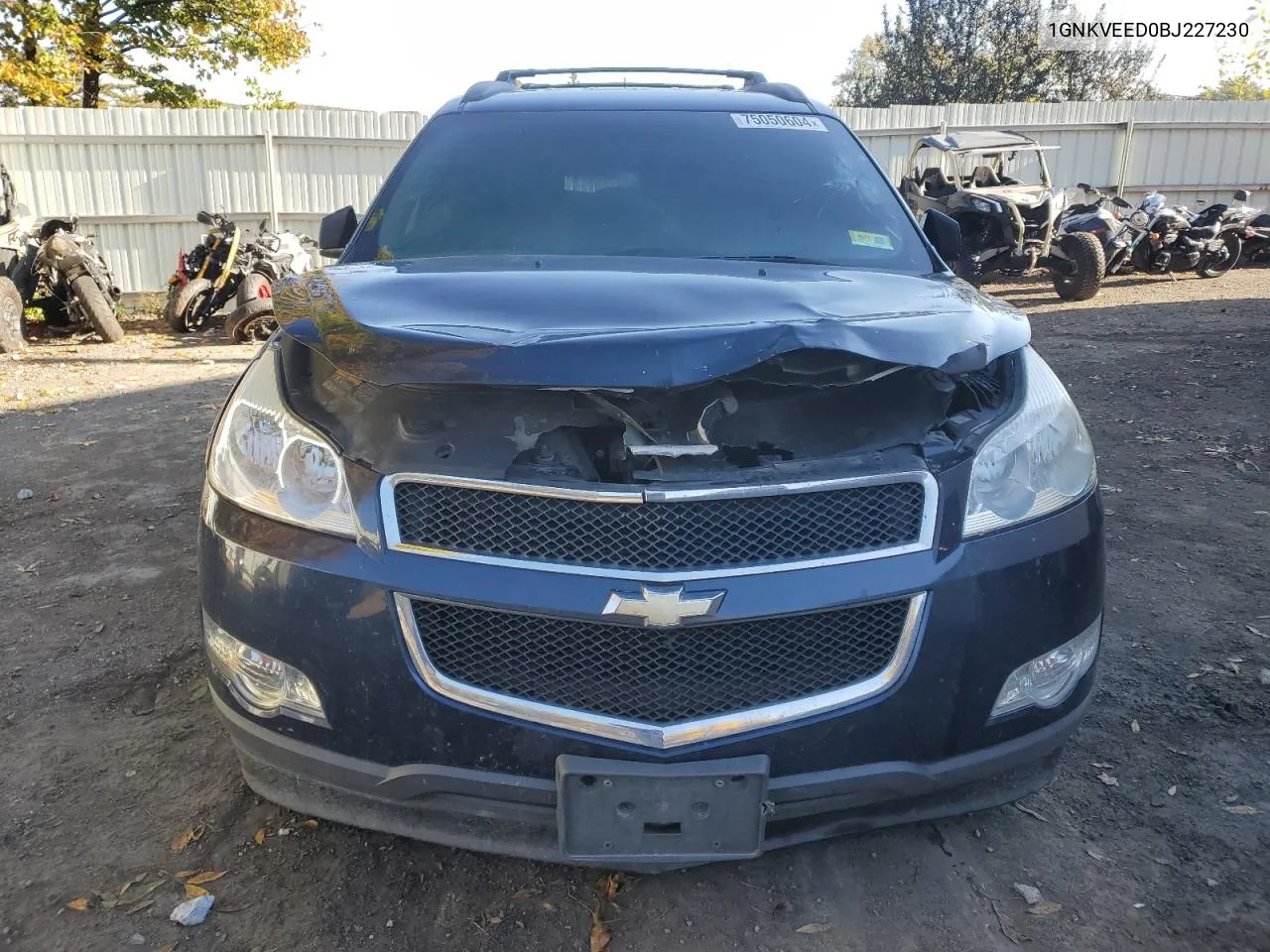 2011 Chevrolet Traverse Ls VIN: 1GNKVEED0BJ227230 Lot: 75050604