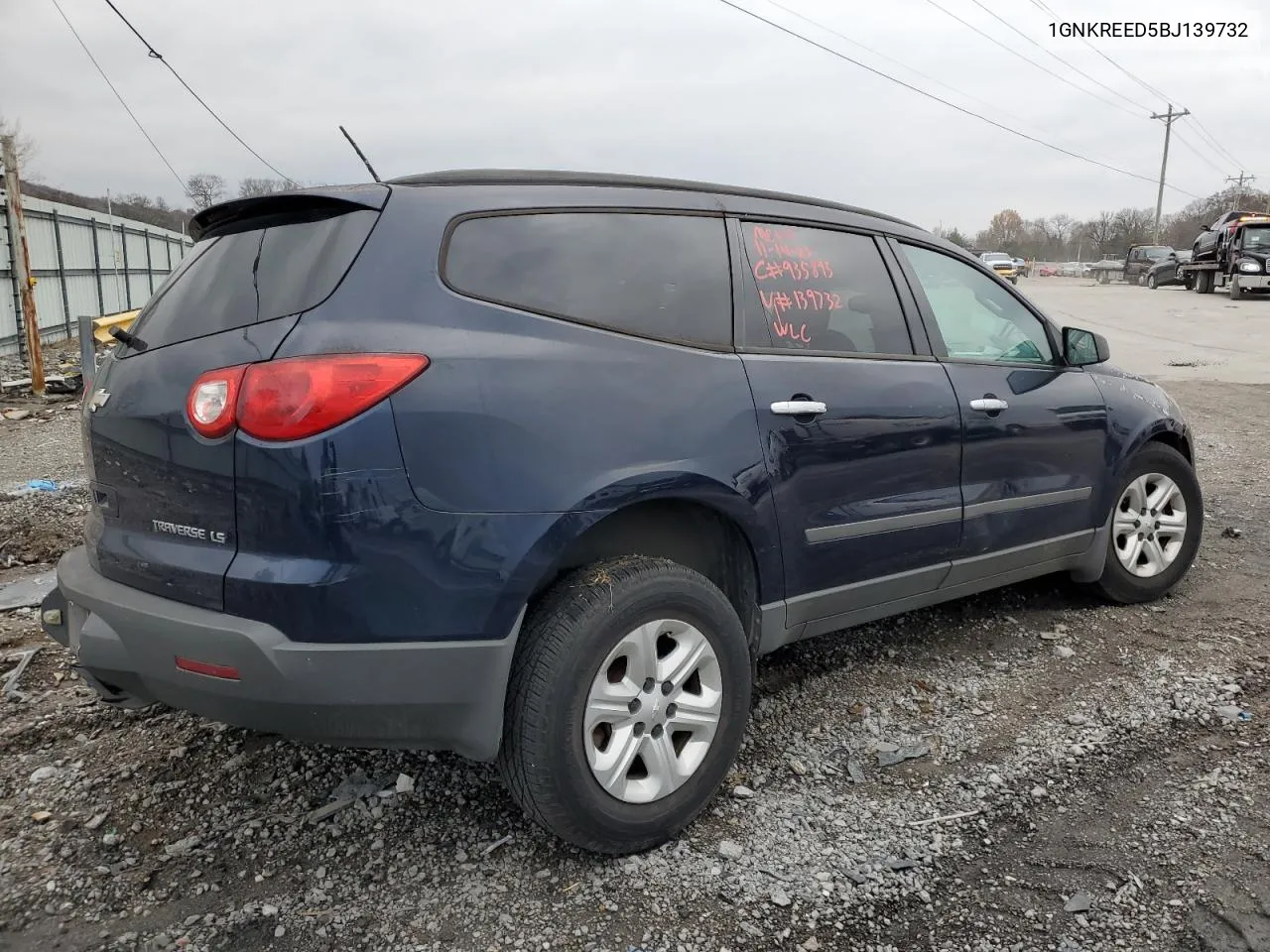 2011 Chevrolet Traverse Ls VIN: 1GNKREED5BJ139732 Lot: 76845813