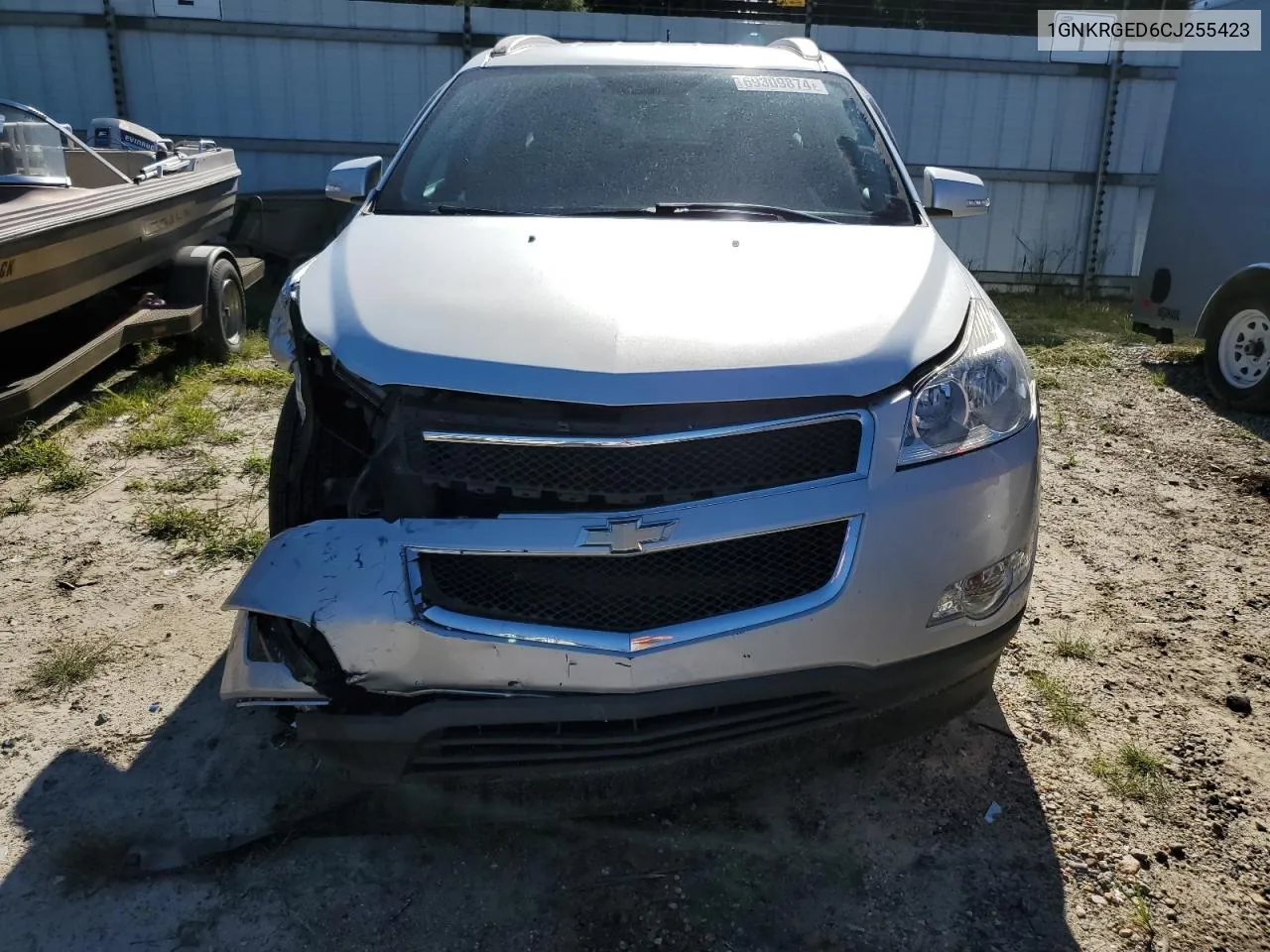 1GNKRGED6CJ255423 2012 Chevrolet Traverse Lt