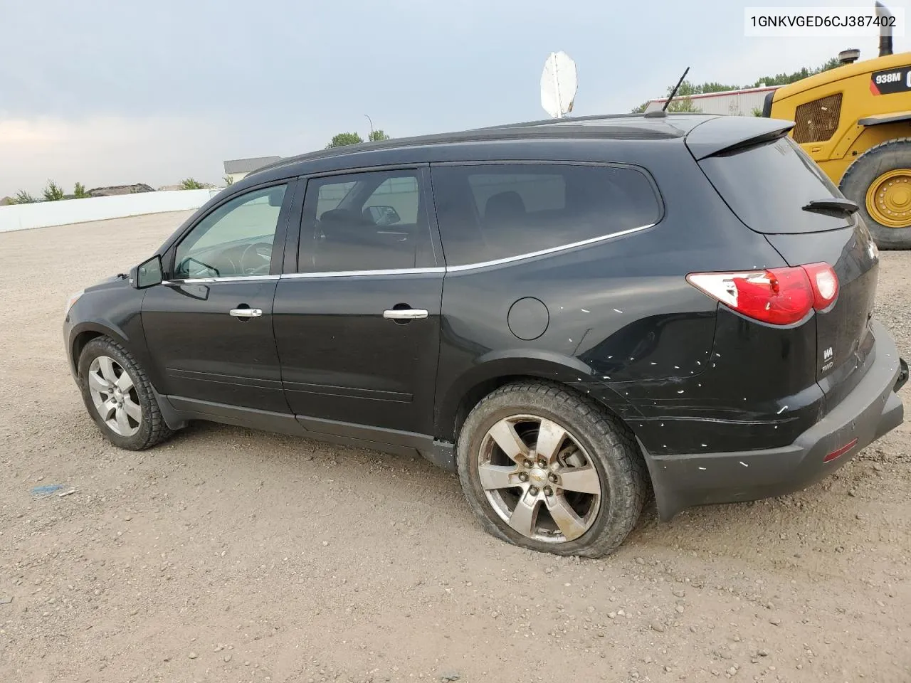 1GNKVGED6CJ387402 2012 Chevrolet Traverse Lt