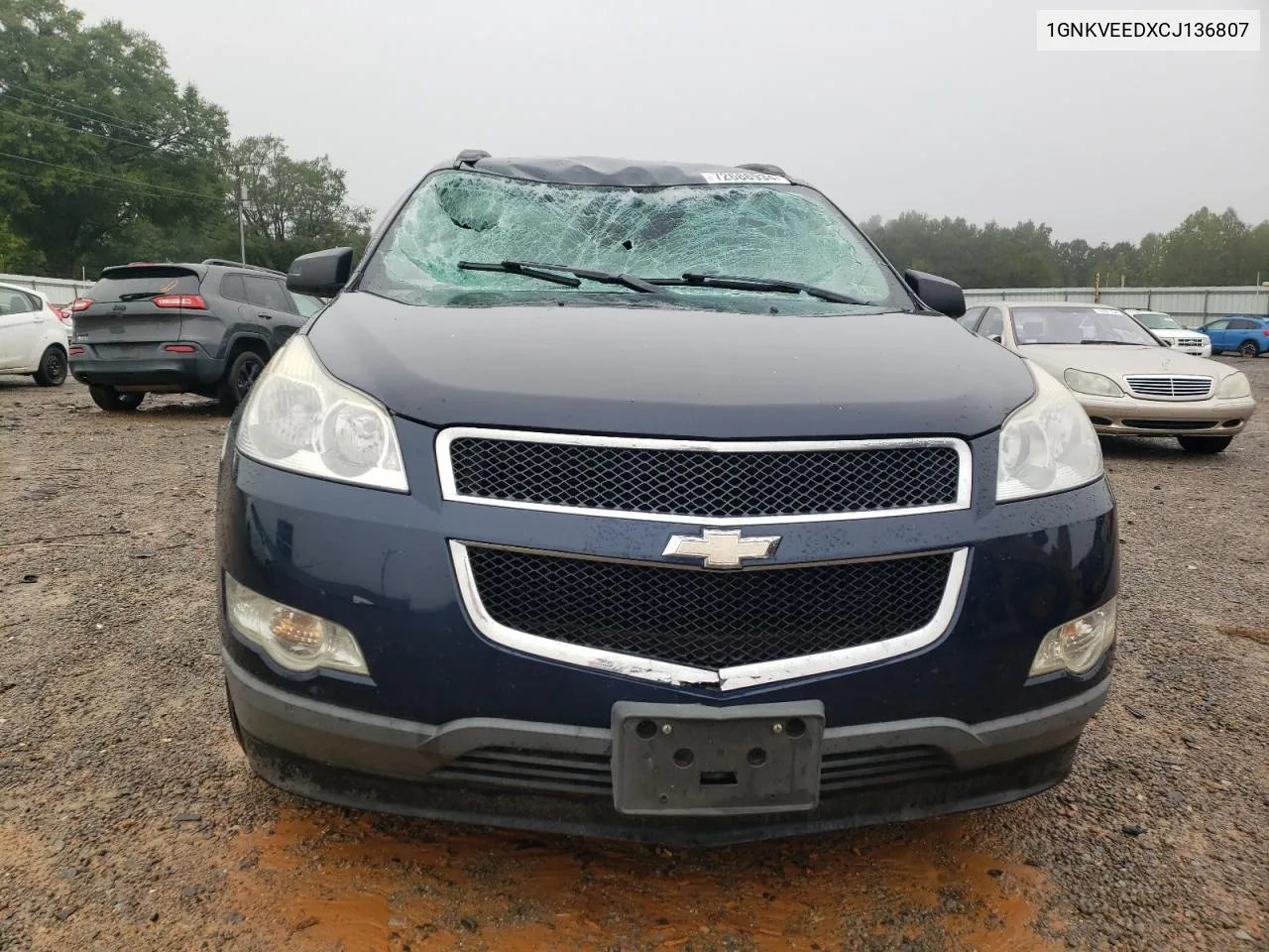 2012 Chevrolet Traverse Ls VIN: 1GNKVEEDXCJ136807 Lot: 72688934