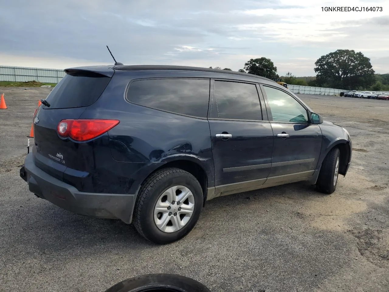 2012 Chevrolet Traverse Ls VIN: 1GNKREED4CJ164073 Lot: 72795734