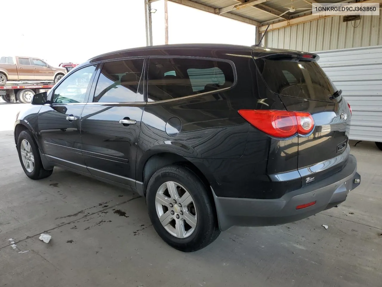 1GNKRGED9CJ363860 2012 Chevrolet Traverse Lt