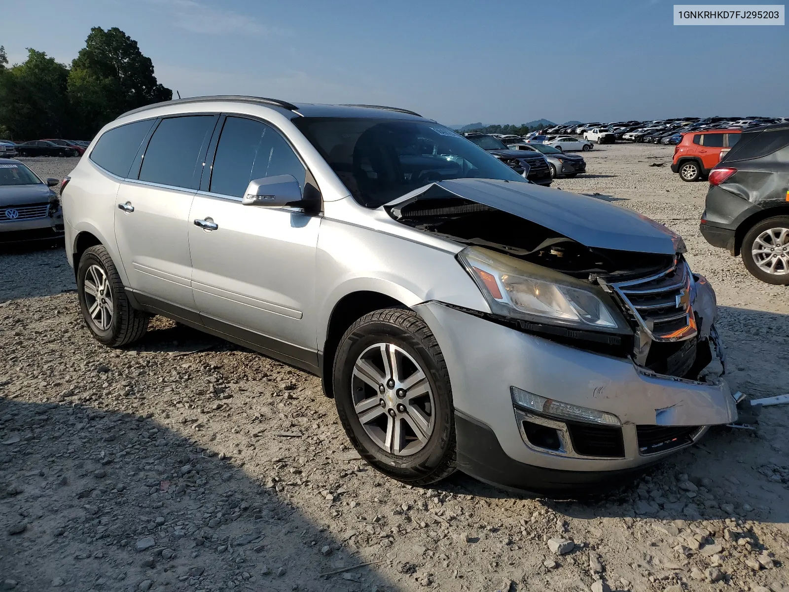 1GNKRHKD7FJ295203 2015 Chevrolet Traverse Lt