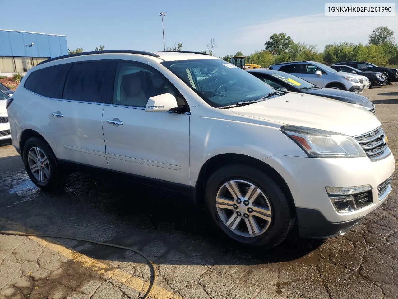 1GNKVHKD2FJ261990 2015 Chevrolet Traverse Lt