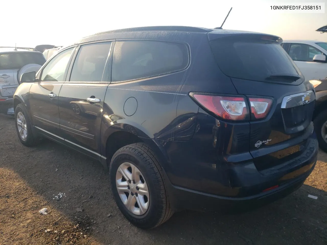 2015 Chevrolet Traverse Ls VIN: 1GNKRFED1FJ358151 Lot: 75317414