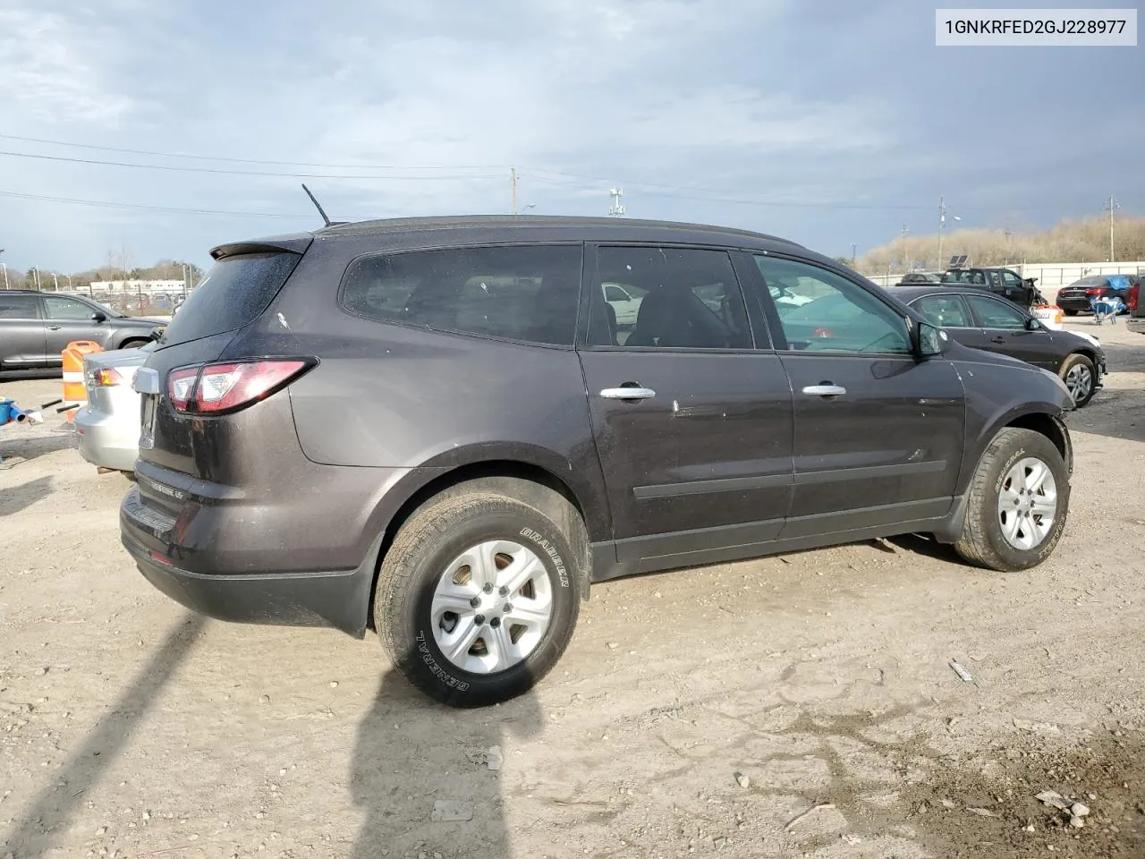 2016 Chevrolet Traverse Ls VIN: 1GNKRFED2GJ228977 Lot: 47802864