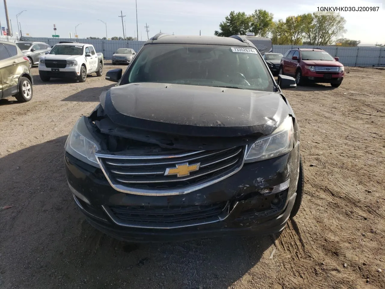 1GNKVHKD3GJ200987 2016 Chevrolet Traverse Lt