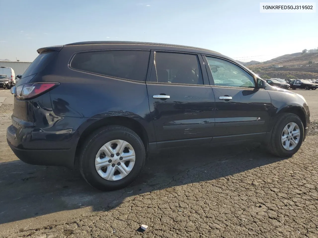 2016 Chevrolet Traverse Ls VIN: 1GNKRFED5GJ319502 Lot: 74084364