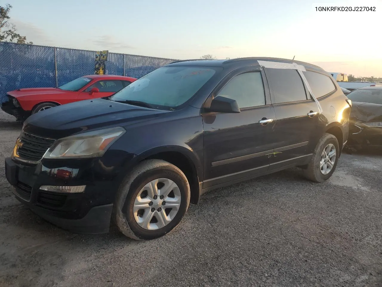 2016 Chevrolet Traverse Ls VIN: 1GNKRFKD2GJ227042 Lot: 76151524