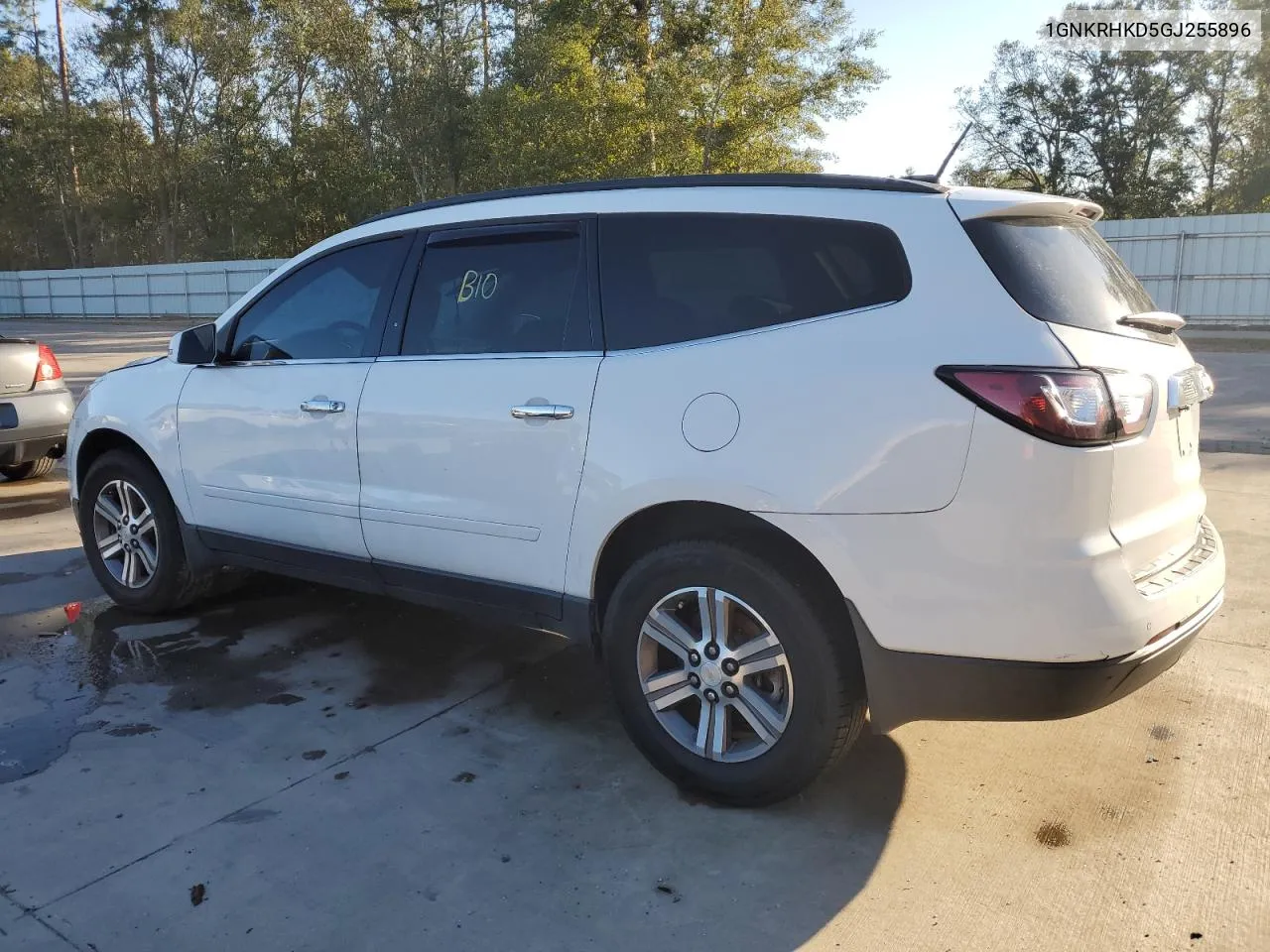 2016 Chevrolet Traverse Lt VIN: 1GNKRHKD5GJ255896 Lot: 76324944