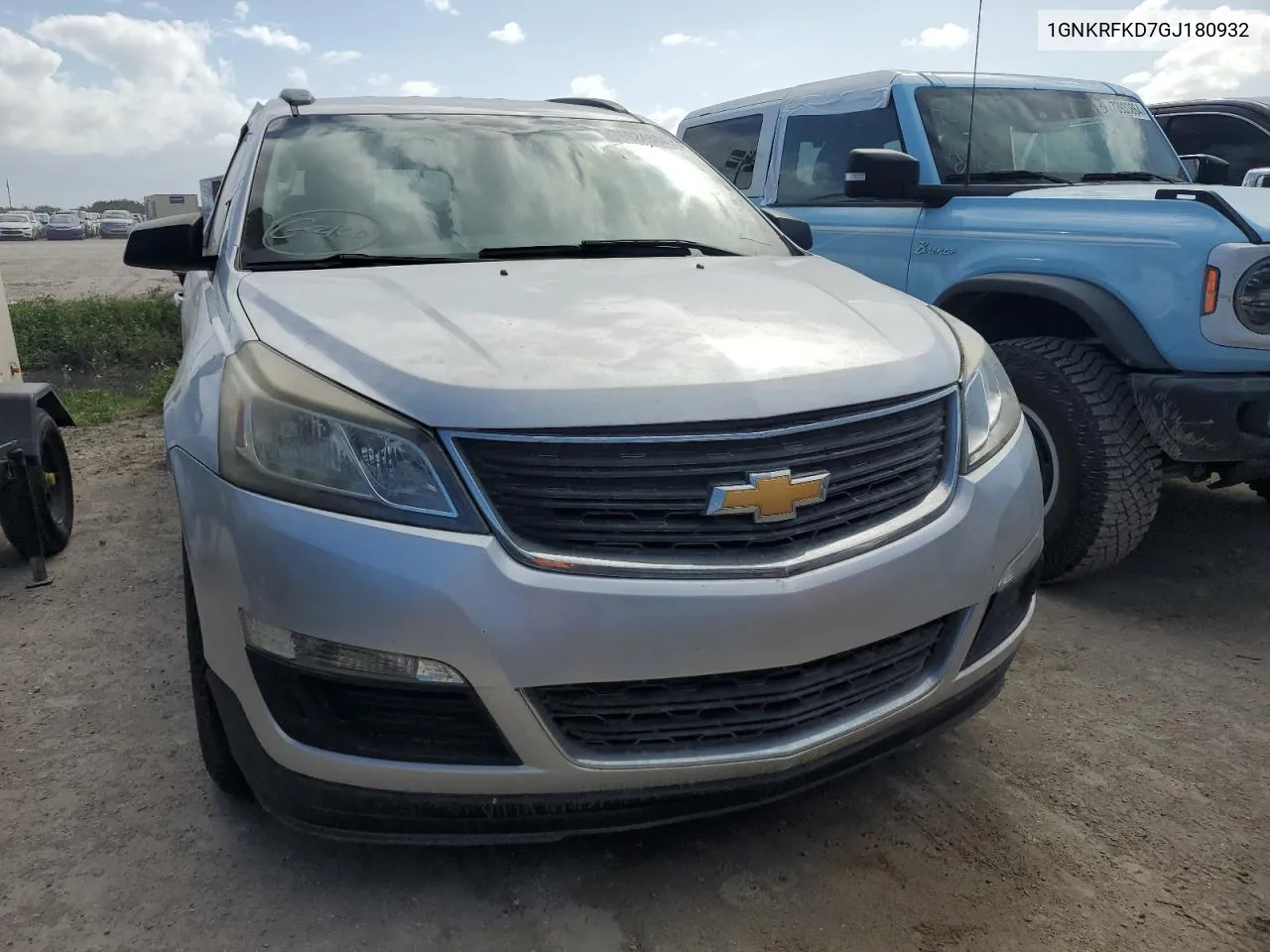 1GNKRFKD7GJ180932 2016 Chevrolet Traverse Ls