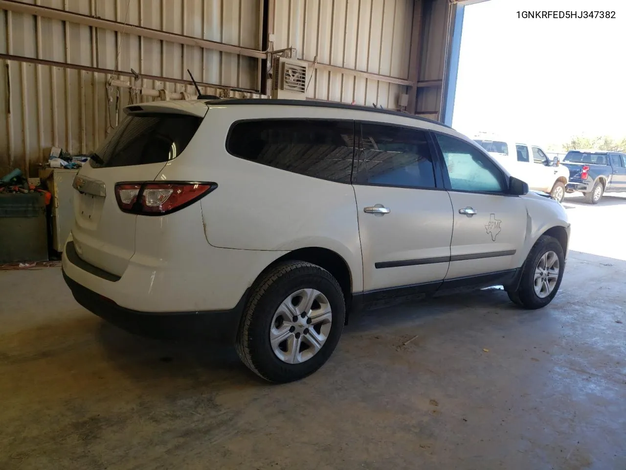 2017 Chevrolet Traverse Ls VIN: 1GNKRFED5HJ347382 Lot: 59133134