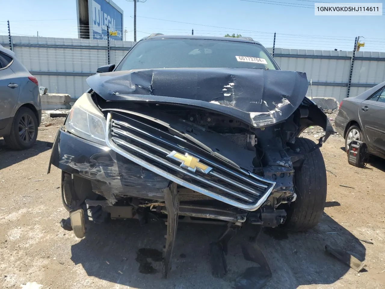 1GNKVGKD5HJ114611 2017 Chevrolet Traverse Lt