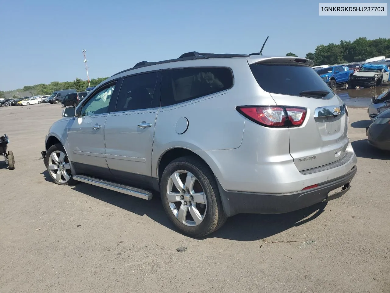 2017 Chevrolet Traverse Lt VIN: 1GNKRGKD5HJ237703 Lot: 63101684