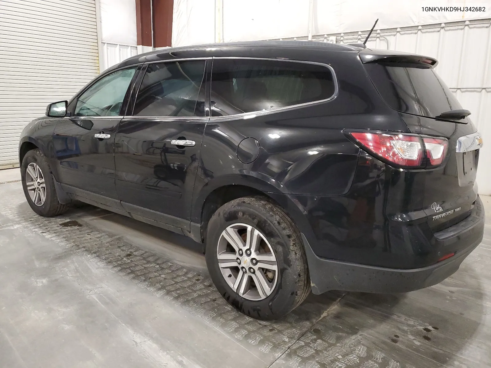 1GNKVHKD9HJ342682 2017 Chevrolet Traverse Lt