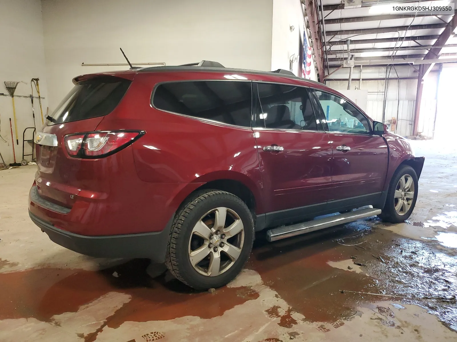 1GNKRGKD5HJ309550 2017 Chevrolet Traverse Lt