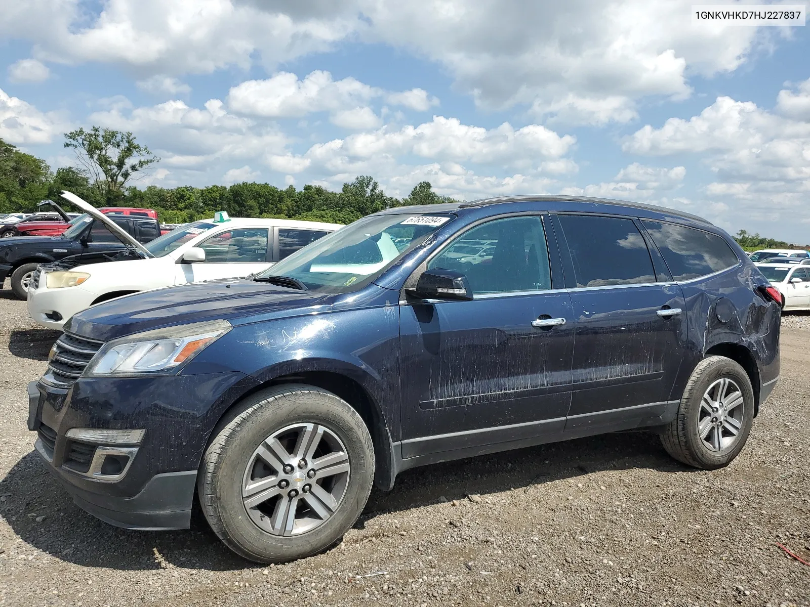 1GNKVHKD7HJ227837 2017 Chevrolet Traverse Lt