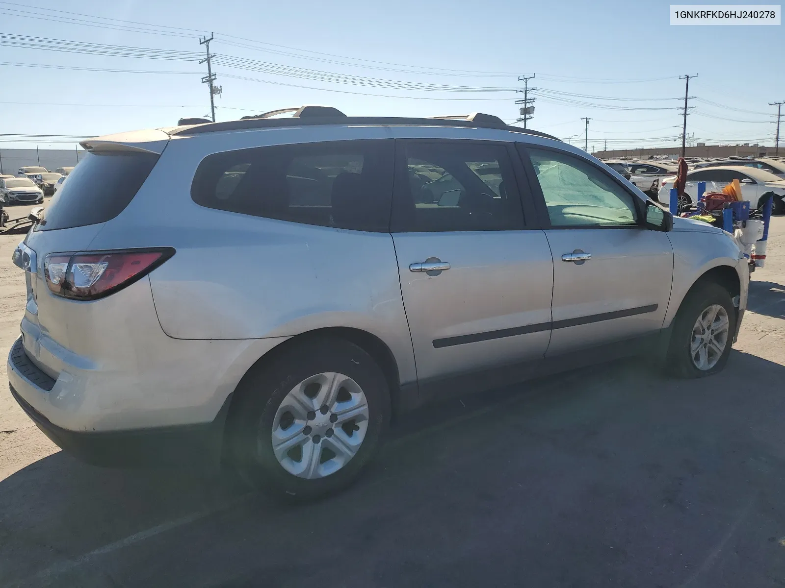 2017 Chevrolet Traverse Ls VIN: 1GNKRFKD6HJ240278 Lot: 68329804