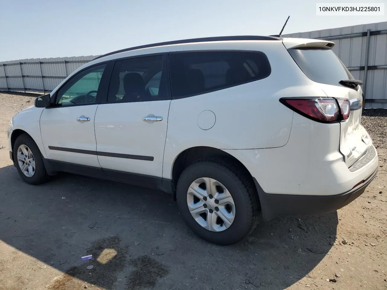 2017 Chevrolet Traverse Ls VIN: 1GNKVFKD3HJ225801 Lot: 70120384