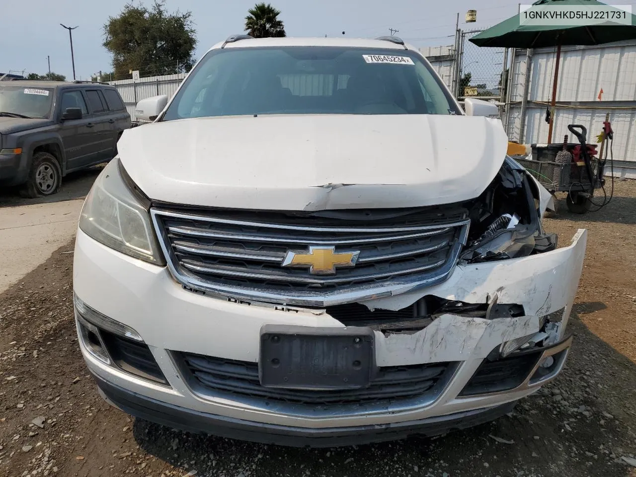 1GNKVHKD5HJ221731 2017 Chevrolet Traverse Lt