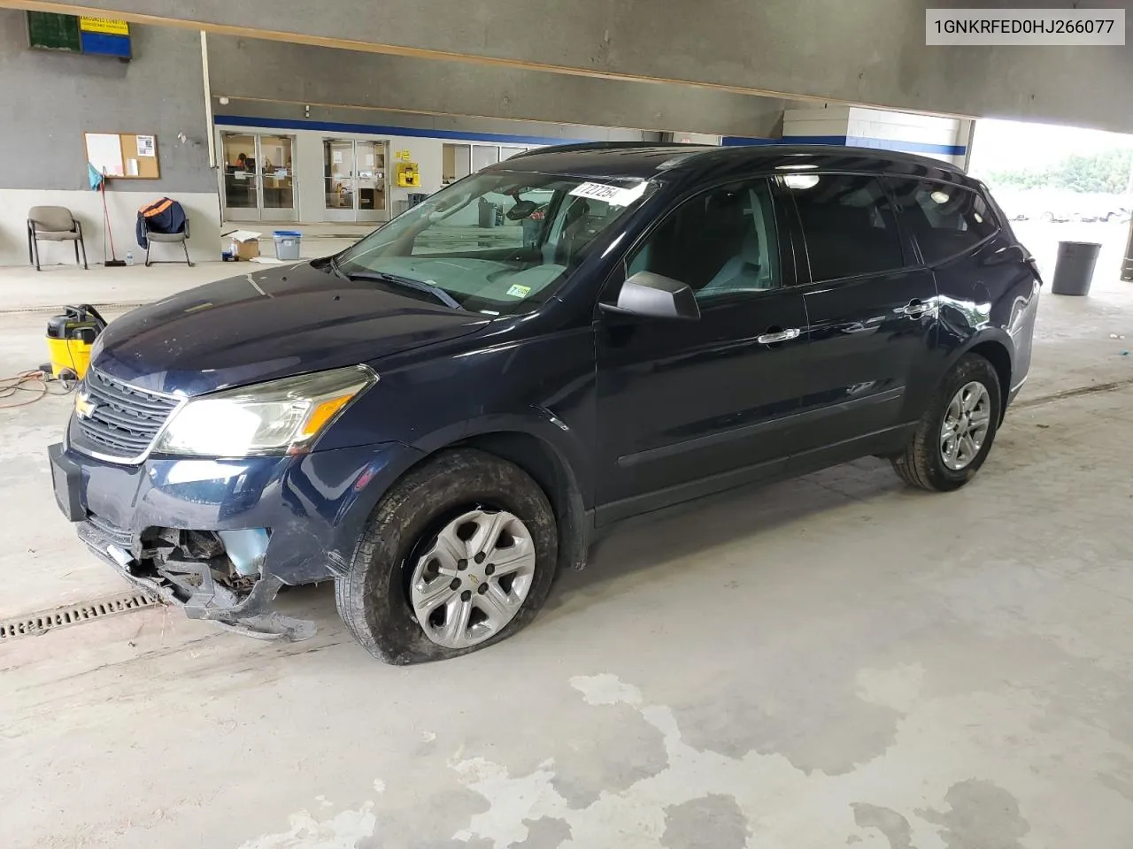 2017 Chevrolet Traverse Ls VIN: 1GNKRFED0HJ266077 Lot: 72725404