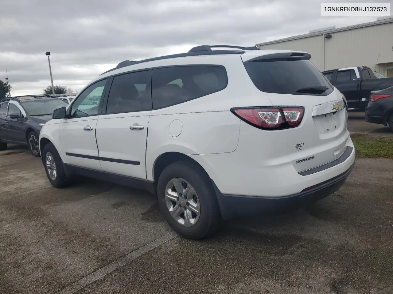 2017 Chevrolet Traverse Ls VIN: 1GNKRFKD8HJ137573 Lot: 74602644