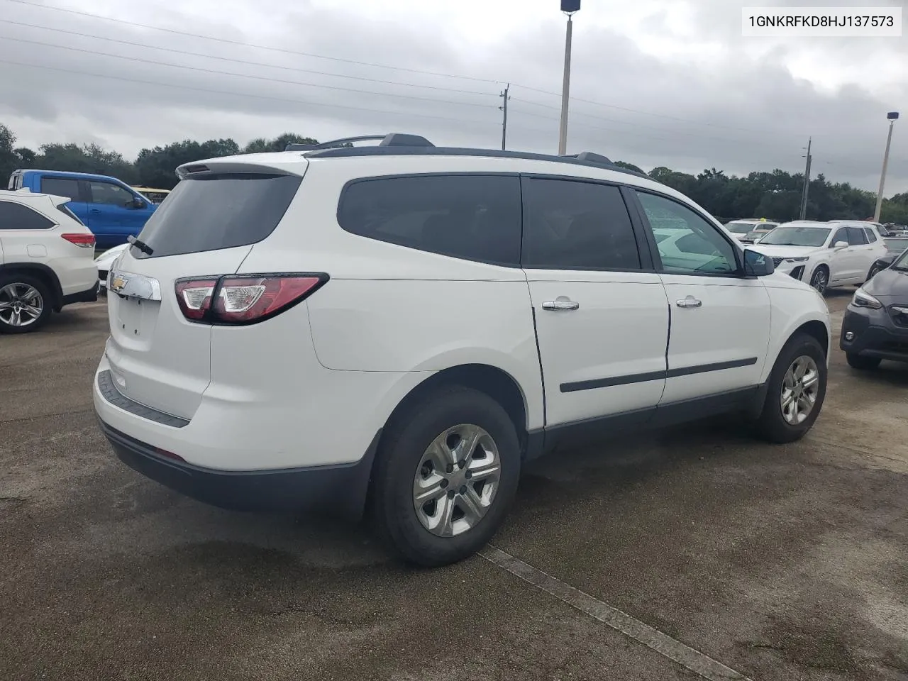 2017 Chevrolet Traverse Ls VIN: 1GNKRFKD8HJ137573 Lot: 74602644