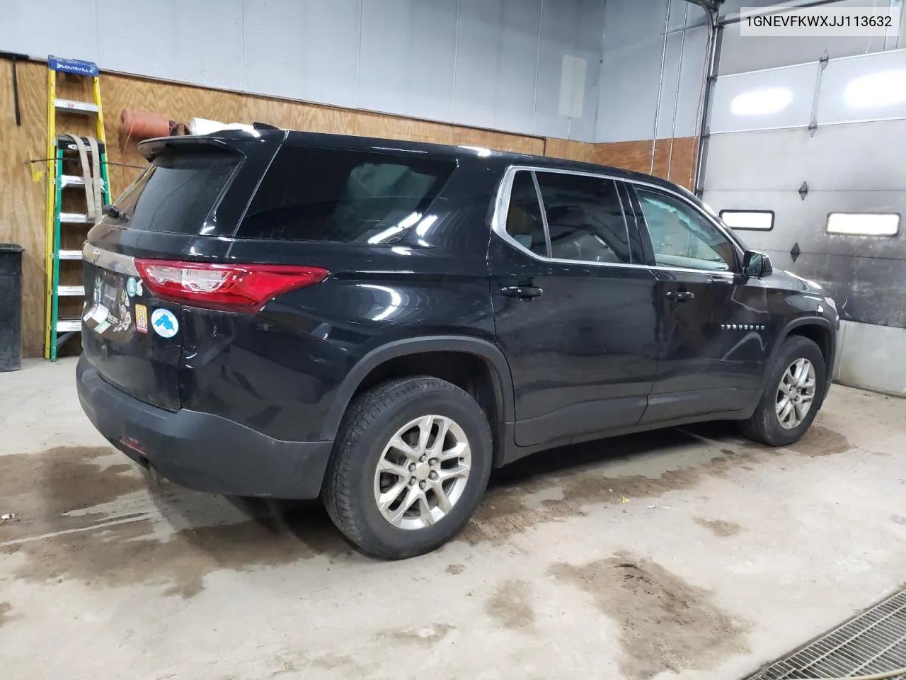 2018 Chevrolet Traverse Ls VIN: 1GNEVFKWXJJ113632 Lot: 53783084