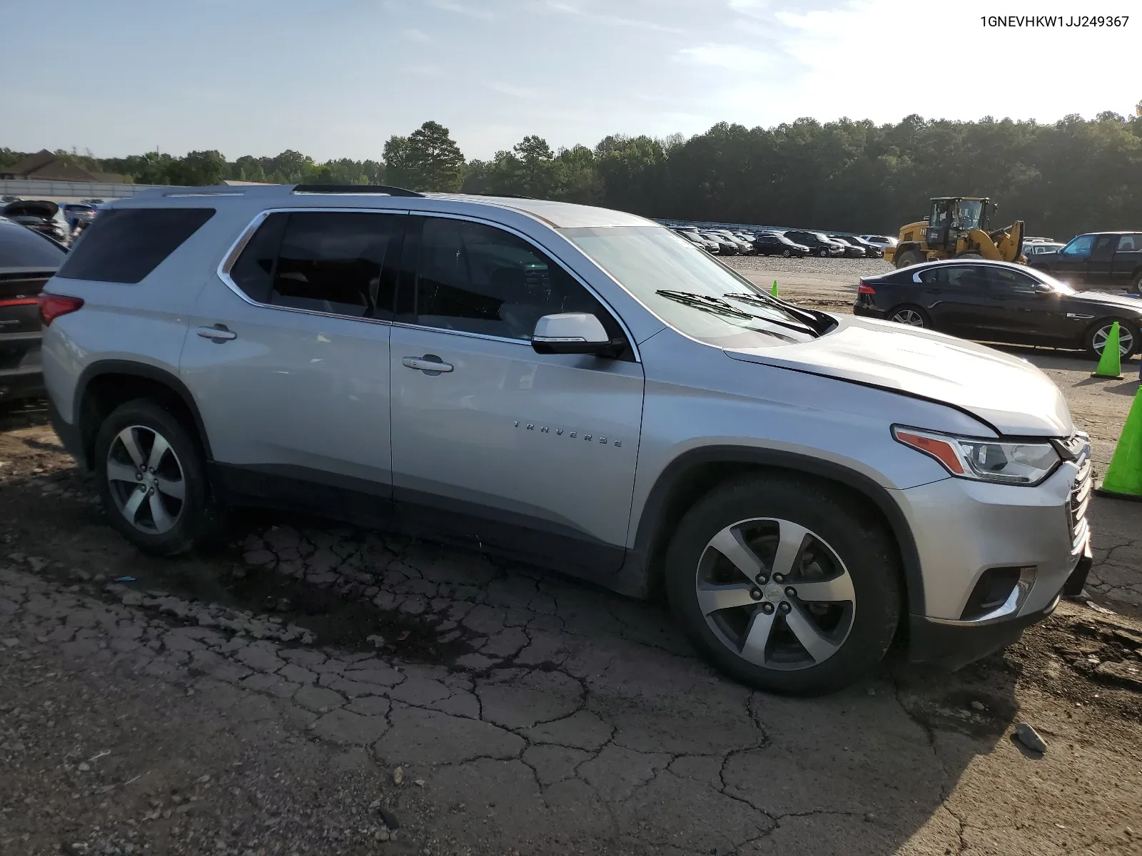 1GNEVHKW1JJ249367 2018 Chevrolet Traverse Lt