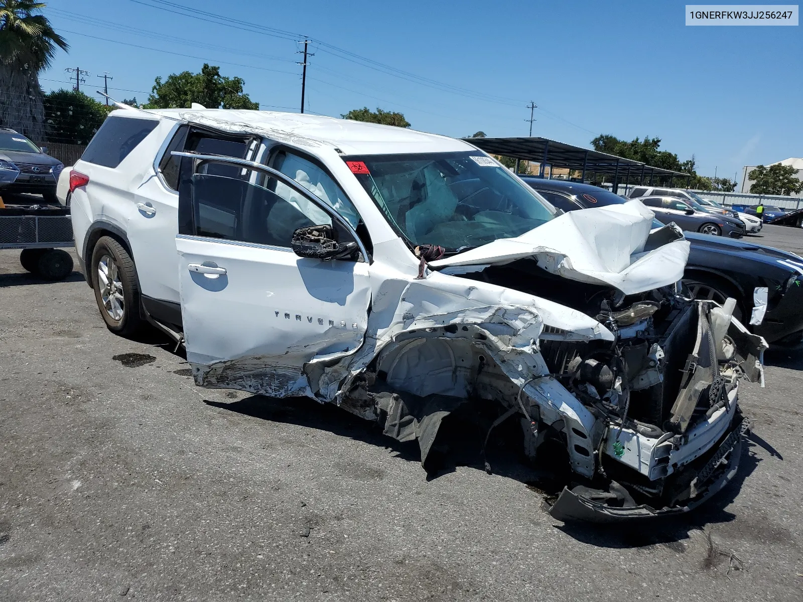 2018 Chevrolet Traverse Ls VIN: 1GNERFKW3JJ256247 Lot: 66108344