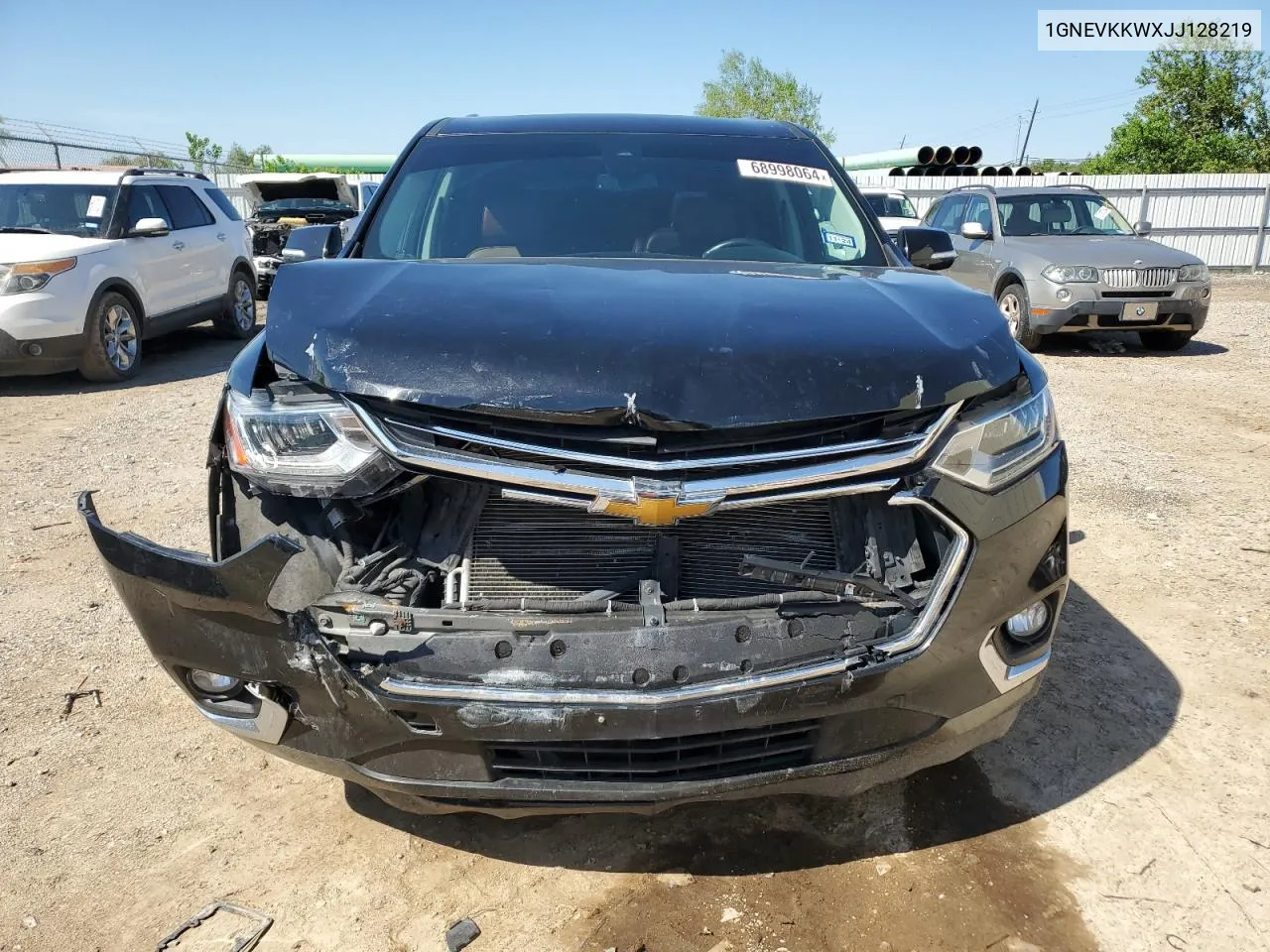 1GNEVKKWXJJ128219 2018 Chevrolet Traverse High Country