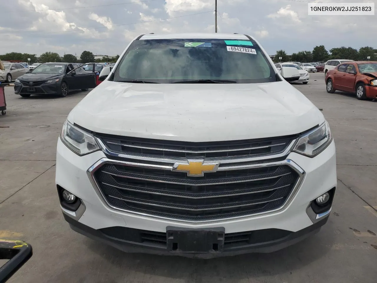 1GNERGKW2JJ251823 2018 Chevrolet Traverse Lt