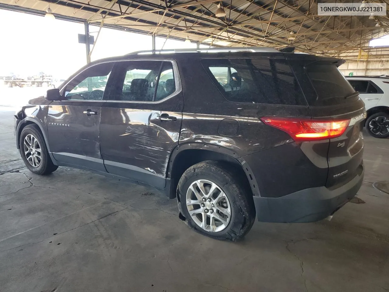 2018 Chevrolet Traverse Lt VIN: 1GNERGKW0JJ221381 Lot: 69611654