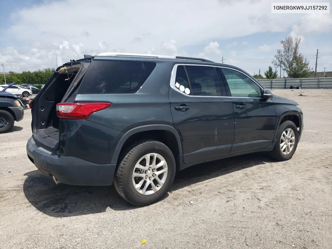 2018 Chevrolet Traverse Lt VIN: 1GNERGKW9JJ157292 Lot: 70439404