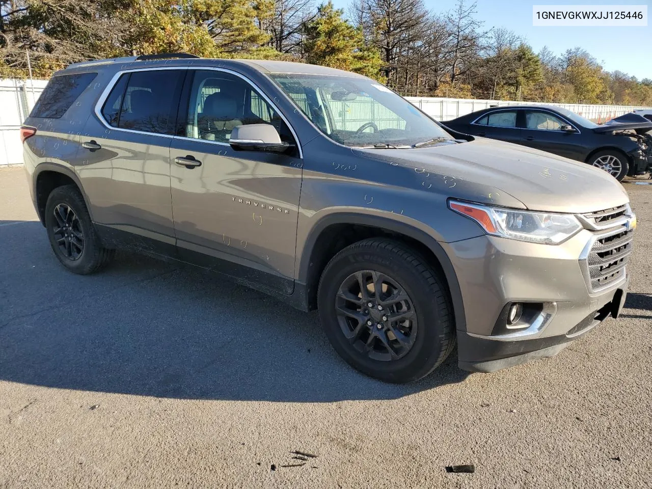 2018 Chevrolet Traverse Lt VIN: 1GNEVGKWXJJ125446 Lot: 74240244