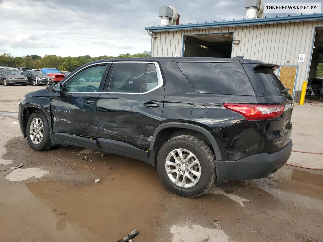 2018 Chevrolet Traverse Ls VIN: 1GNERFKW8JJ251092 Lot: 74386824