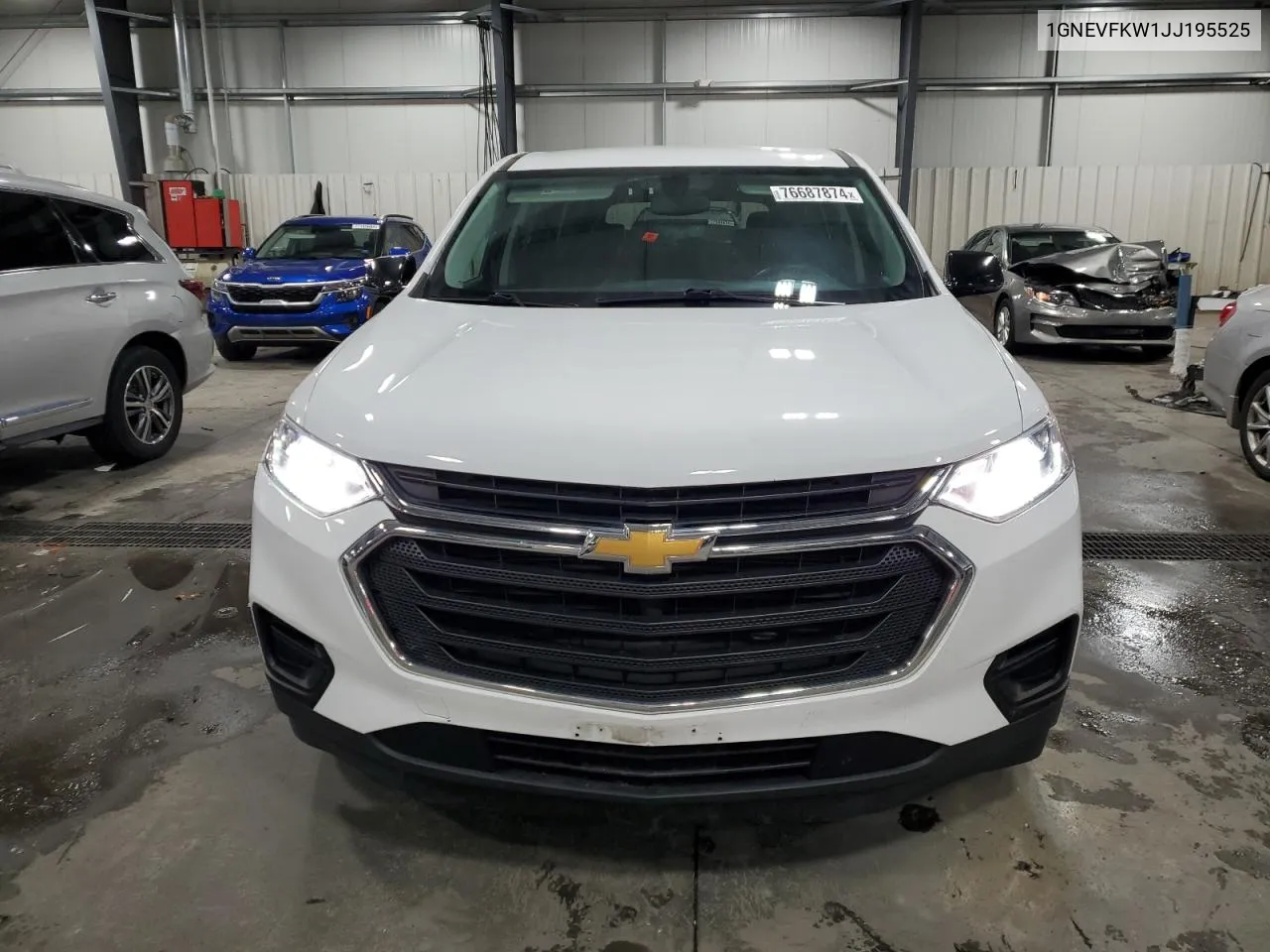 2018 Chevrolet Traverse Ls VIN: 1GNEVFKW1JJ195525 Lot: 76687874