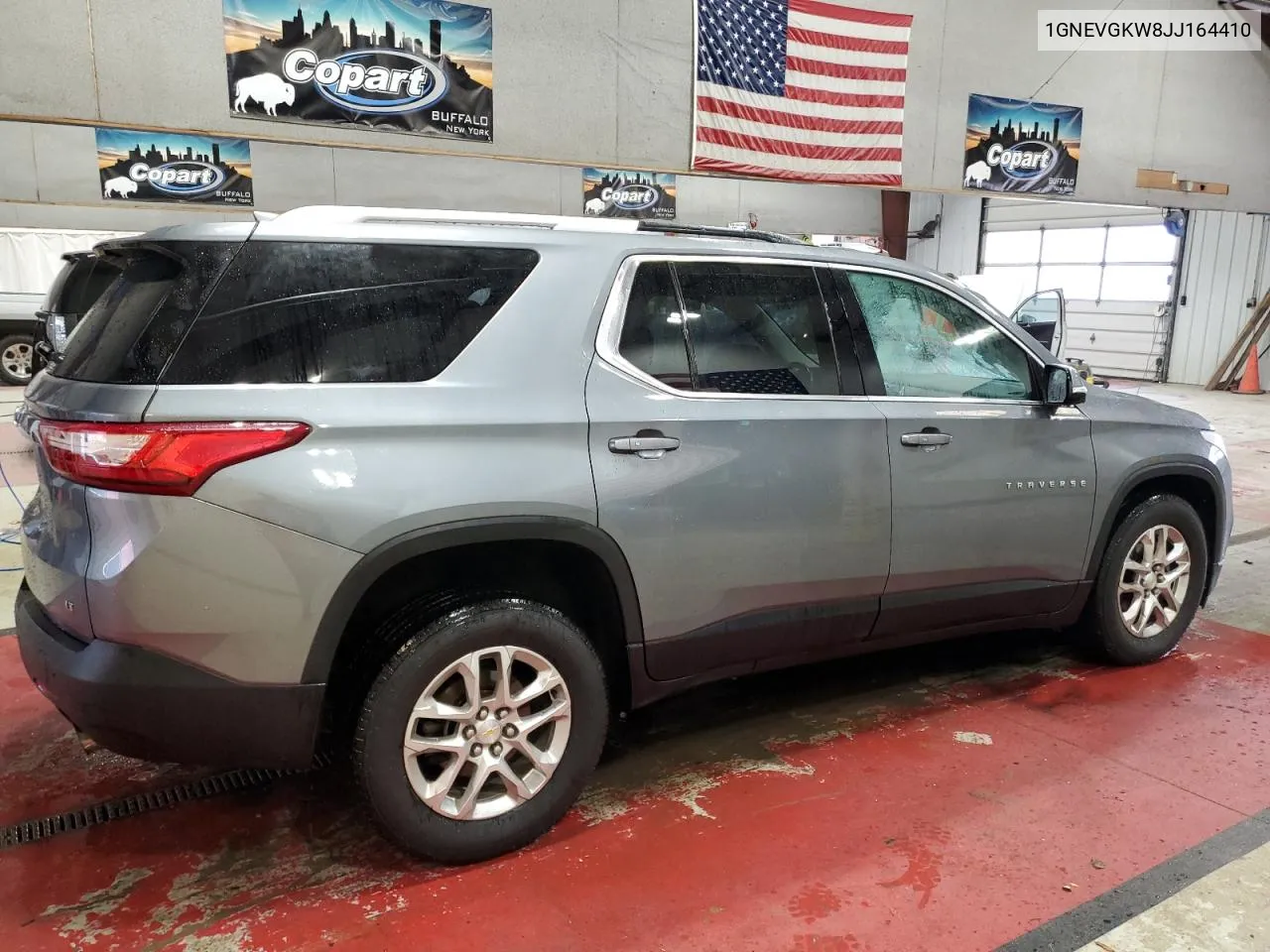 1GNEVGKW8JJ164410 2018 Chevrolet Traverse Lt