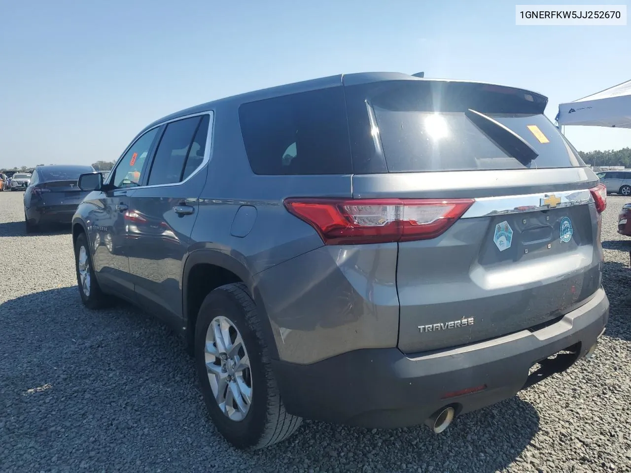 2018 Chevrolet Traverse Ls VIN: 1GNERFKW5JJ252670 Lot: 79356144