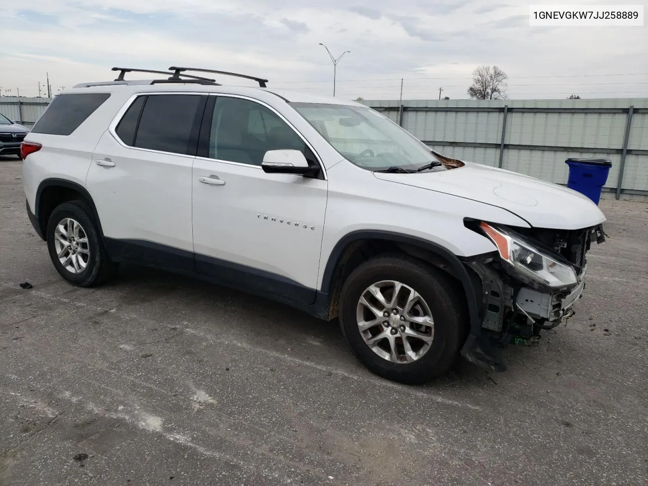 2018 Chevrolet Traverse Lt VIN: 1GNEVGKW7JJ258889 Lot: 80826524