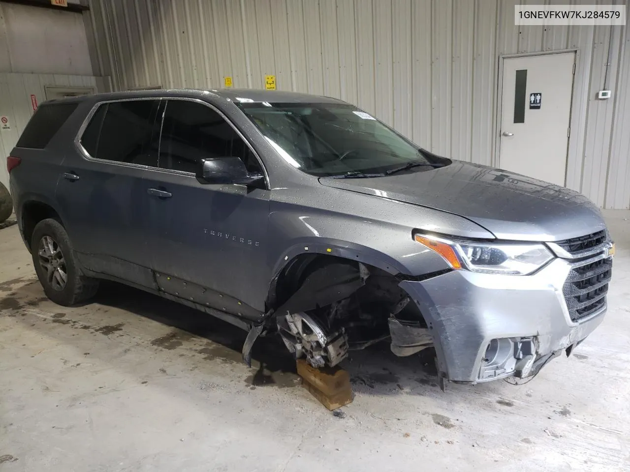 2019 Chevrolet Traverse Ls VIN: 1GNEVFKW7KJ284579 Lot: 56924344