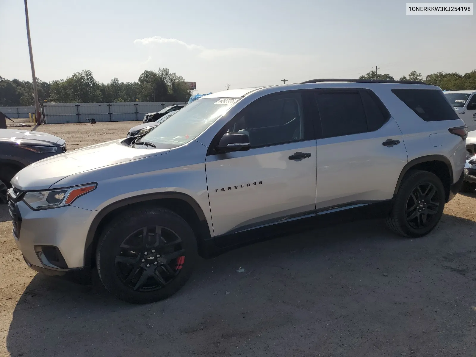 2019 Chevrolet Traverse Premier VIN: 1GNERKKW3KJ254198 Lot: 64547974