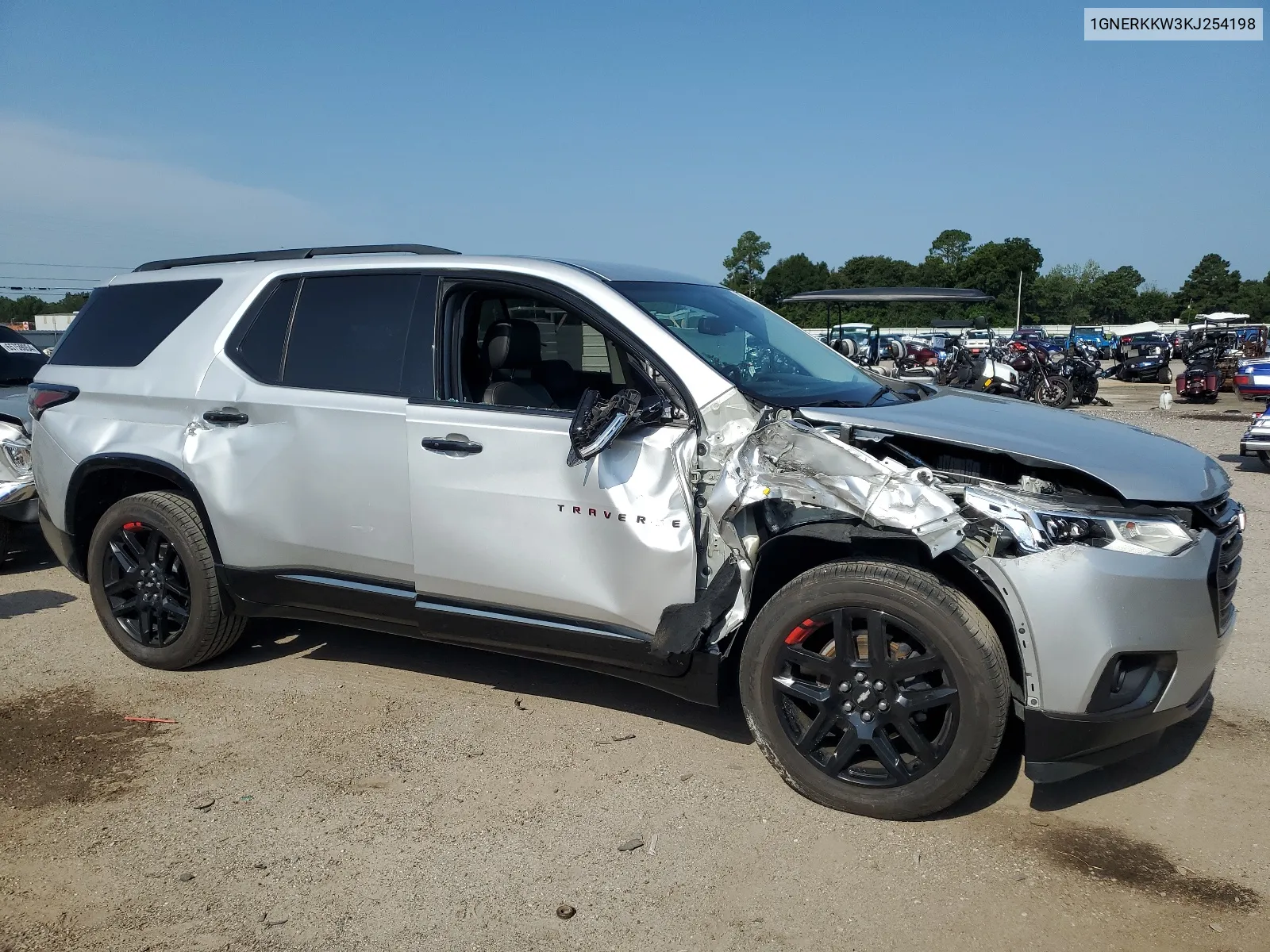 2019 Chevrolet Traverse Premier VIN: 1GNERKKW3KJ254198 Lot: 64547974