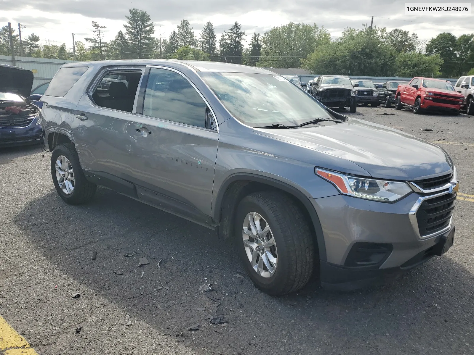 2019 Chevrolet Traverse Ls VIN: 1GNEVFKW2KJ248976 Lot: 68017284